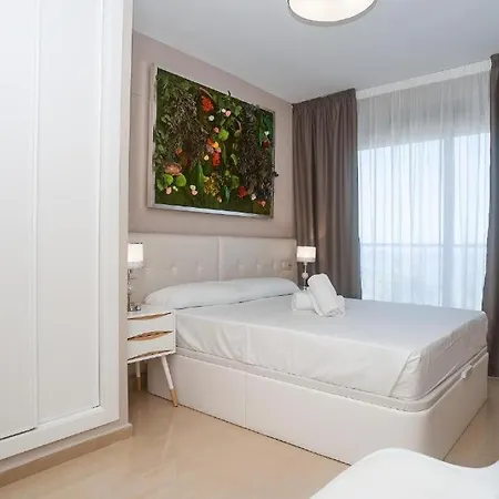 Apartament Amplaries *